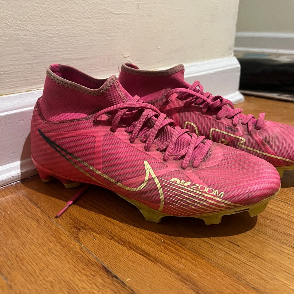 Nike Zoom Pink and Gold Soccer Cleats